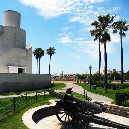 Apartamento Duplex Frente Al Mar Paseo Maritimo Torremolinos Apartman Kültér fotó